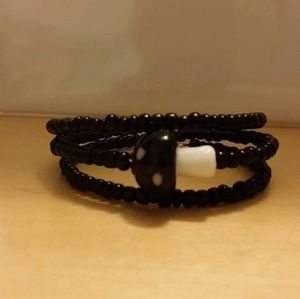 🐵 Handmade black mushroom bracelet
